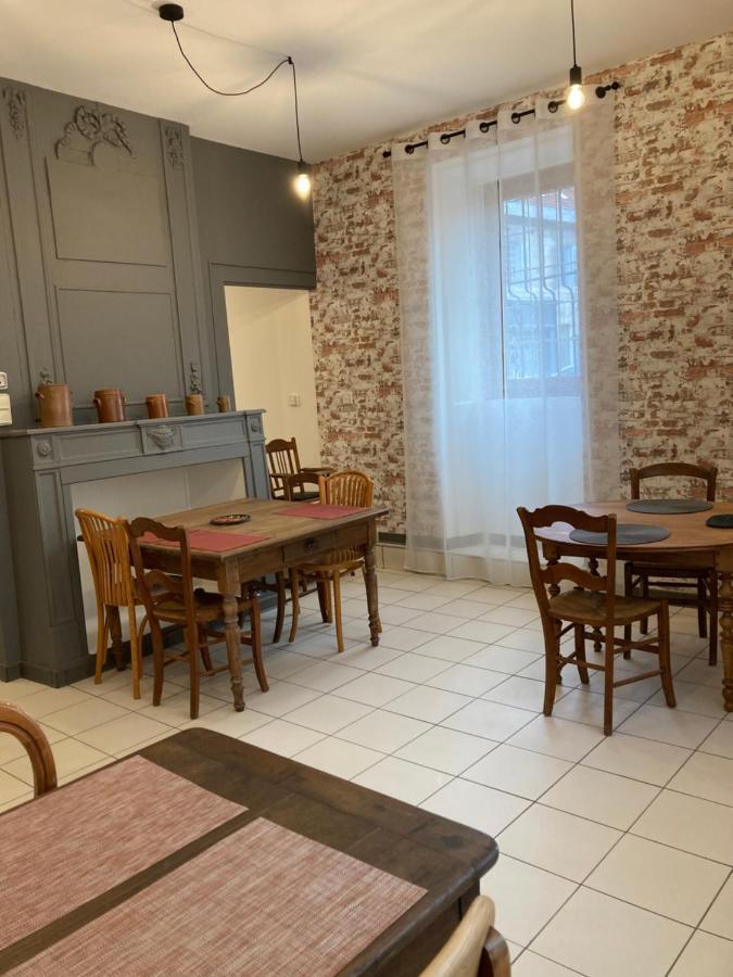 Maison La Tourelle โบม-เลส์-ดามส์ ภายนอก รูปภาพ