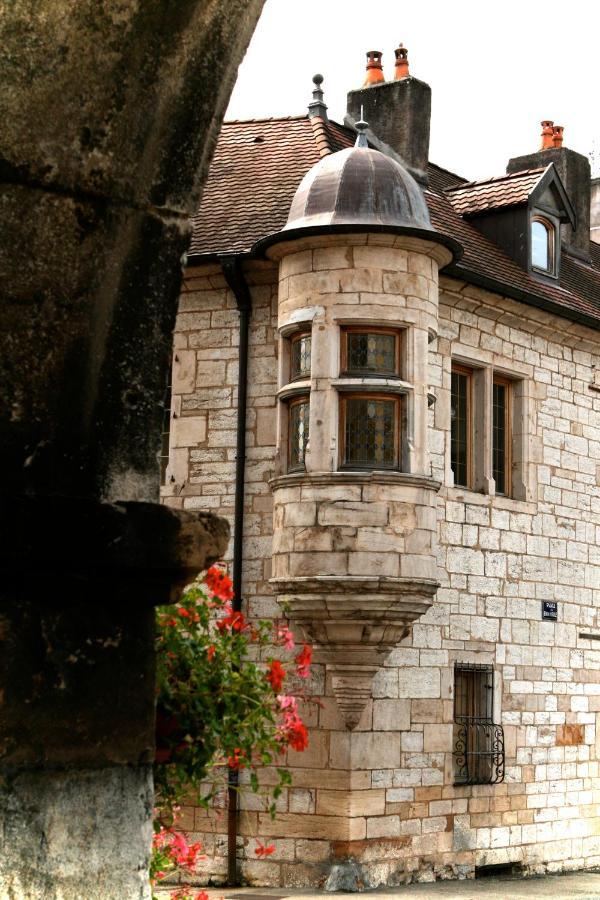 Maison La Tourelle โบม-เลส์-ดามส์ ภายนอก รูปภาพ